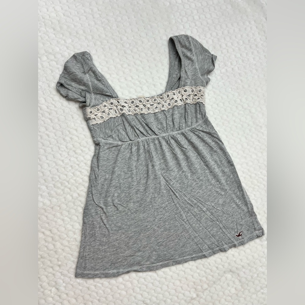 Grey “vintage” Hollister baby doll top